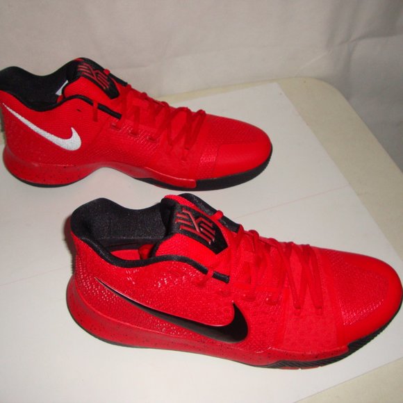 KYRIE 3 Size 13 Sneakers. main image 9